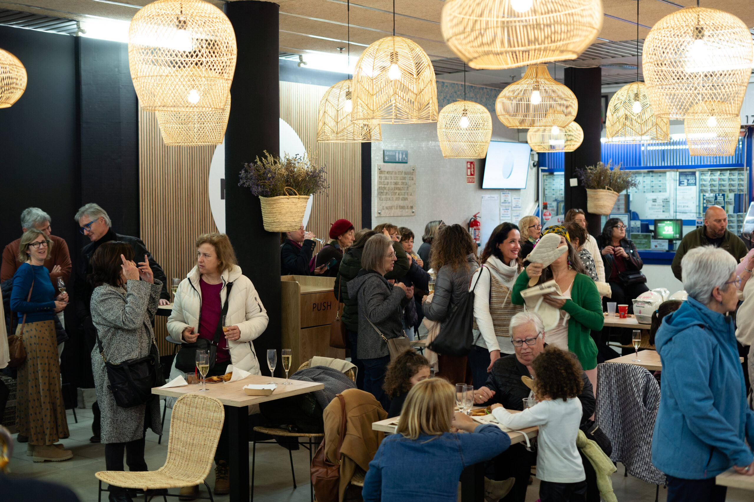 La gastronomia i la música es fusionen al Mercat del Masnou